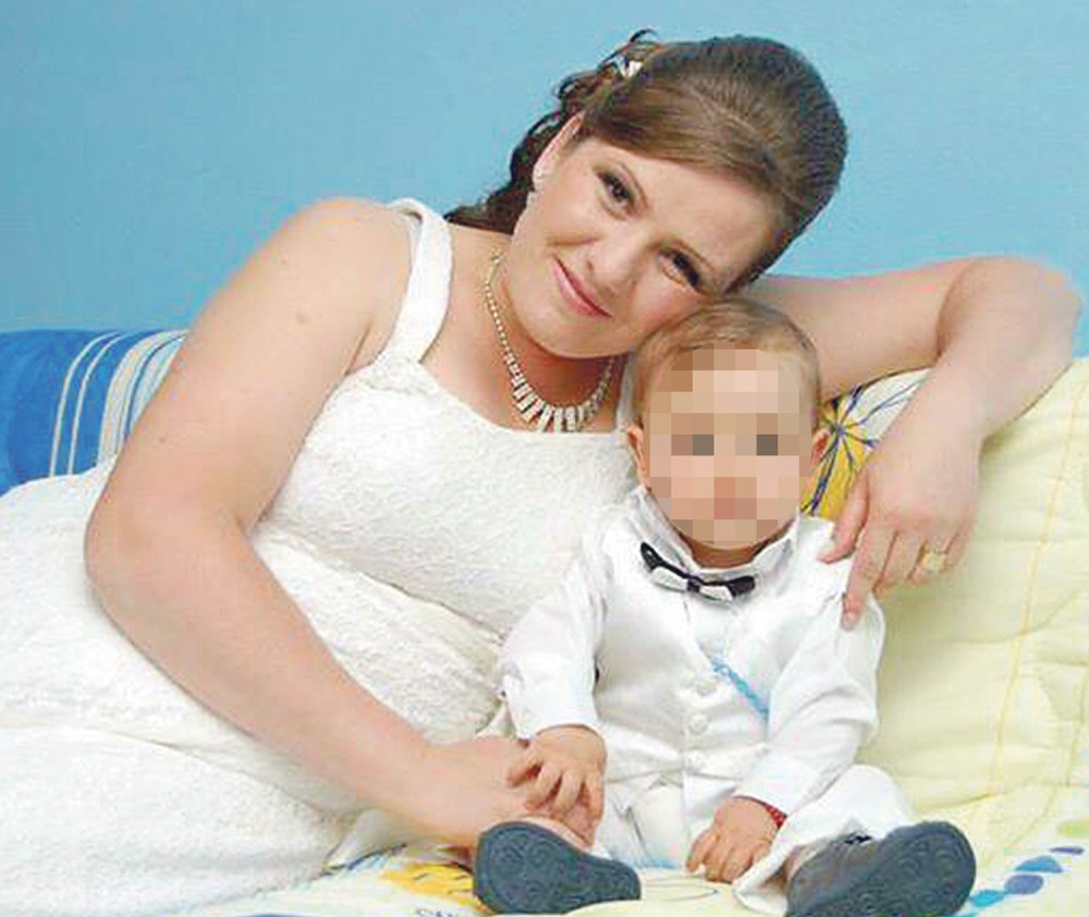 Beba joj umrla u stomaku dok je molila da je porode!