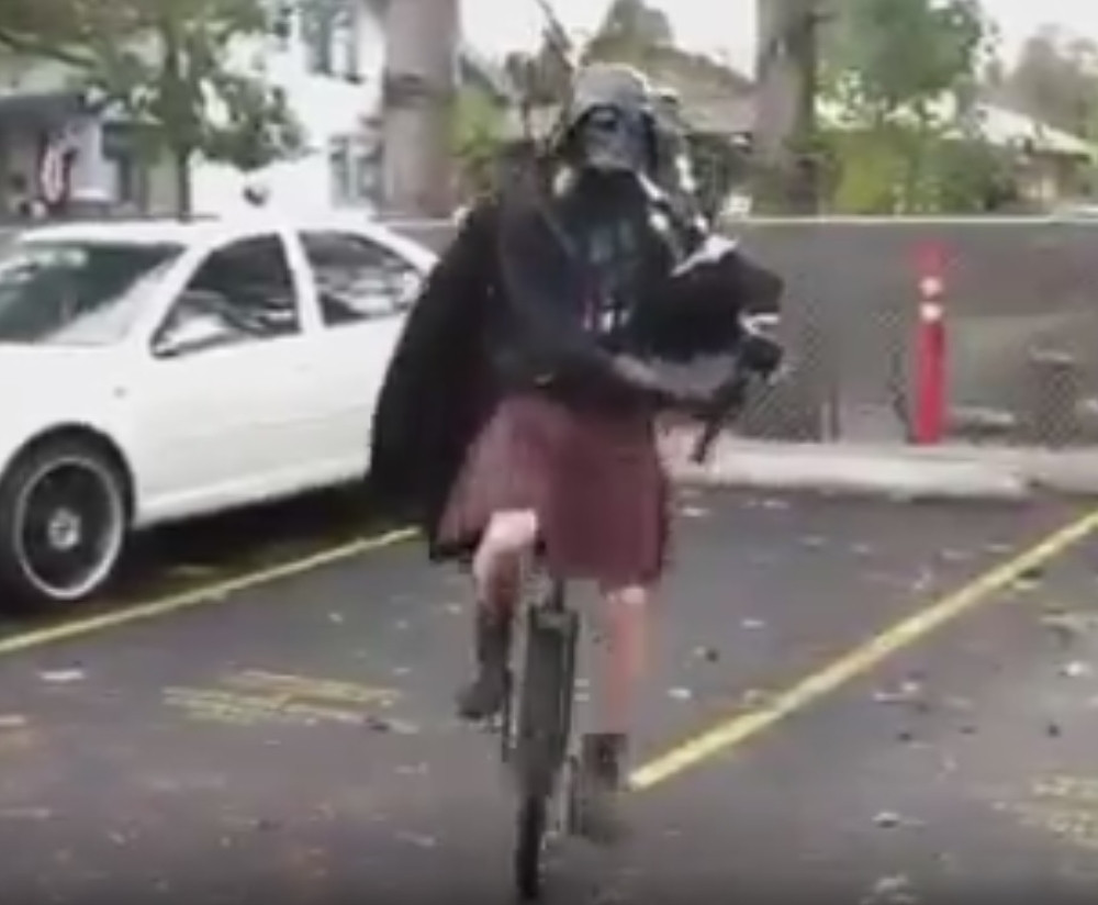 Evo kako je jedan Škot oborio internet! (URNEBESNI VIDEO)