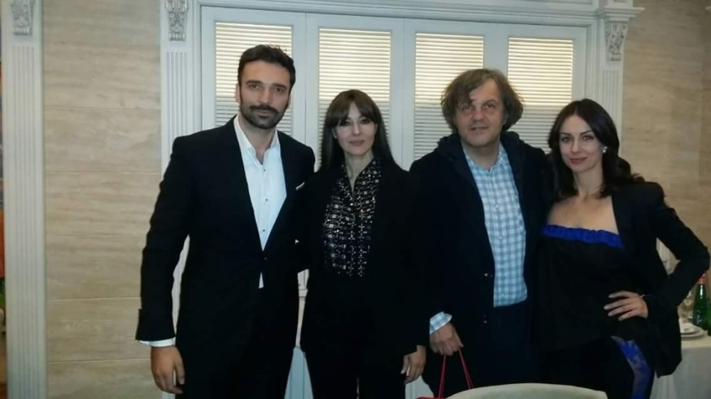 Bosiljčić u provodu sa Monikom Beluči