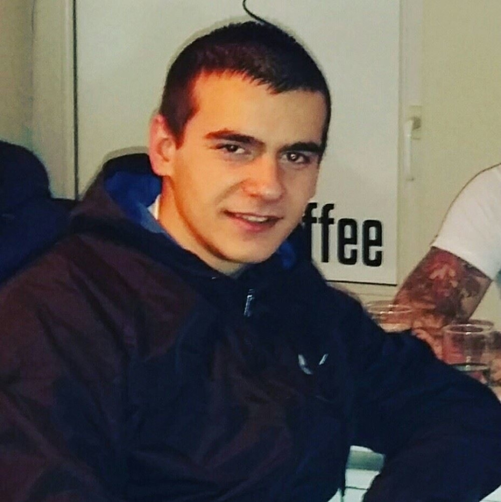 Upucao mladiće posle svađe!