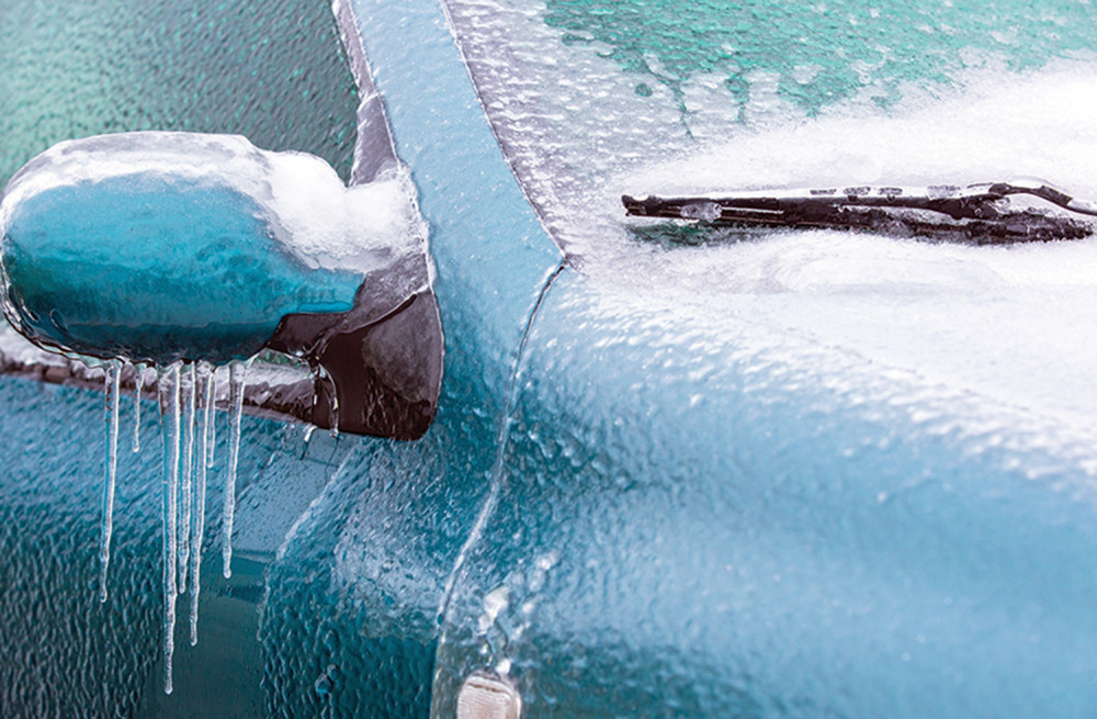Ovo su jednostavni trikovi da se na autu ne zalede stakla, retrovizori, brava…