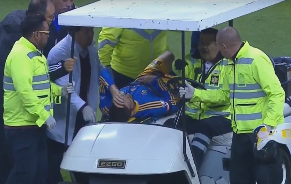 UZNEMIRUJUĆI VIDEO~Stravična povreda francuskog reprezentativca