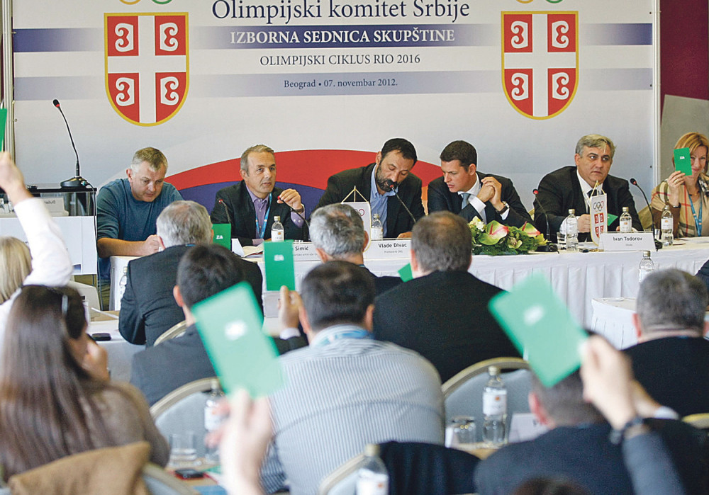 Odložite izbore, hoćemo časnu borbu!