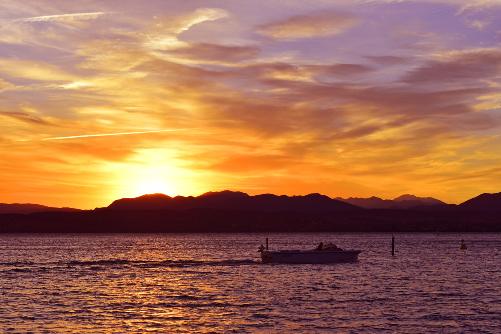 Fudbaleri pravili žurku na brodiću, pa se udavili!