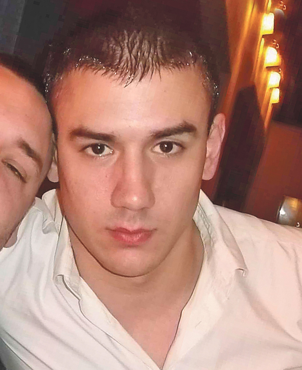 Nikola Vavić pištoljem pretio mladiću, pa devojci otvorio lobanju!