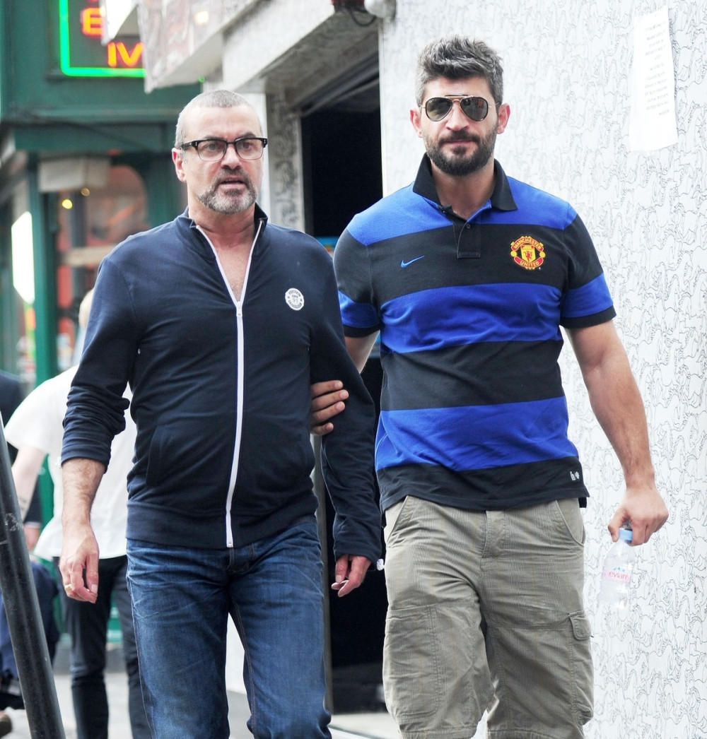 Evo kako je završio dečko Džordža Majkla!