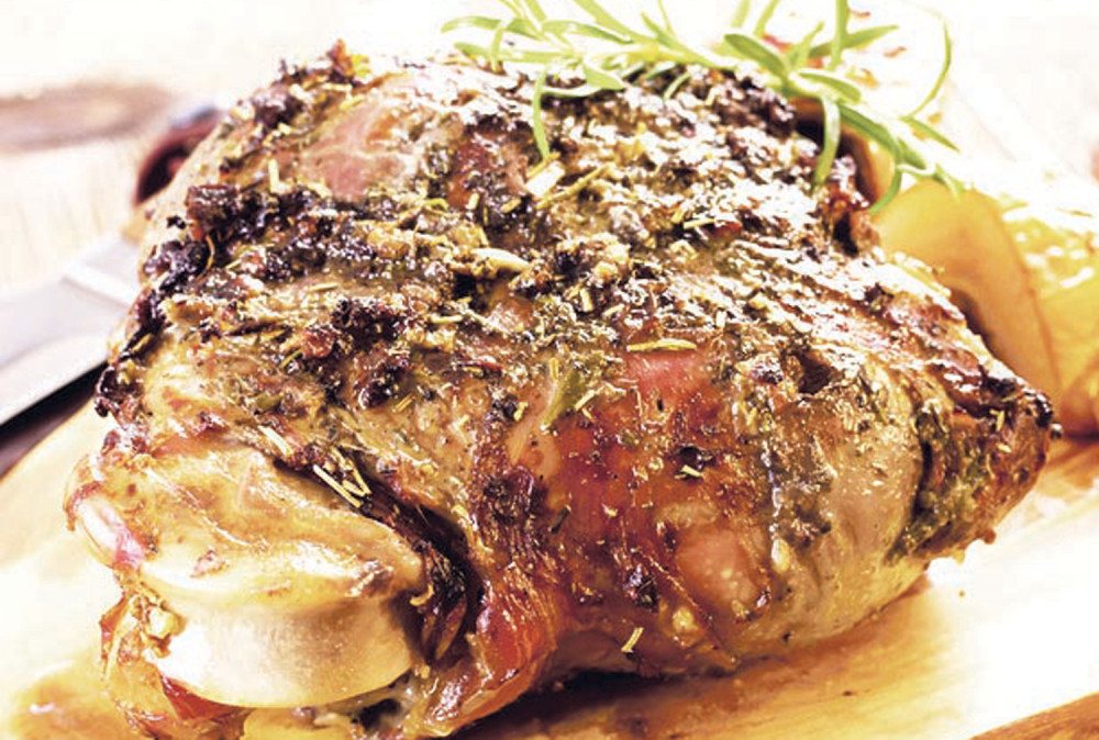 Jagnjeći but u marinadi, izvanredno jelo za nedeljni ručak sa porodicom!