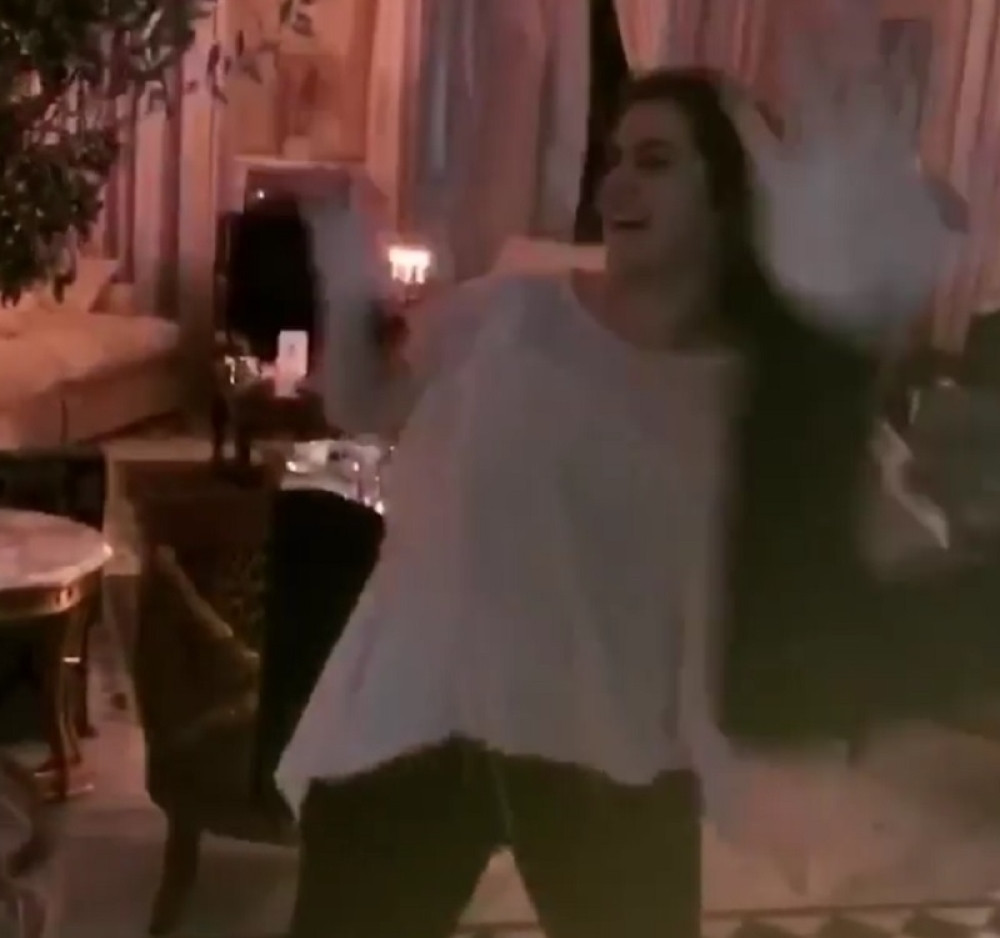 Dana slavila devojačko veče, evo šta joj je poželeo Karić (VIDEO)