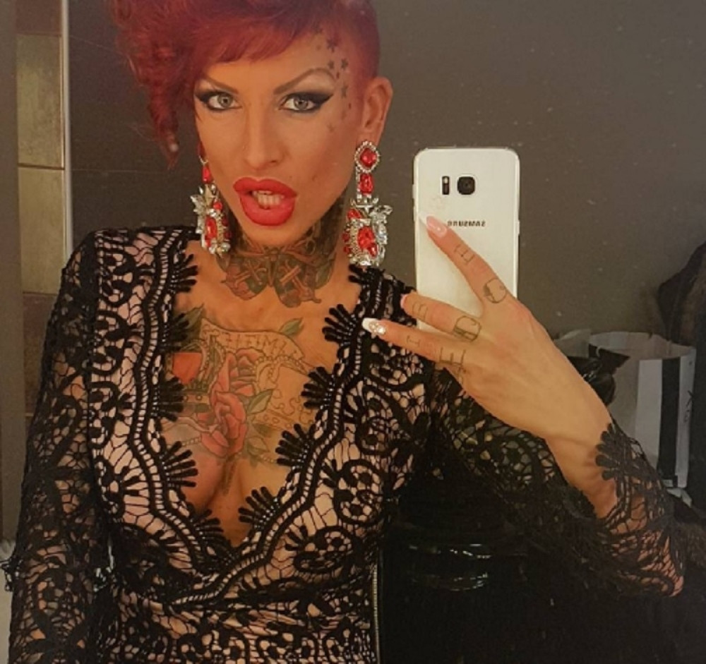 Jelena Krunić pokazala novog frajera?! Slika govori hiljadu reči (FOTO)