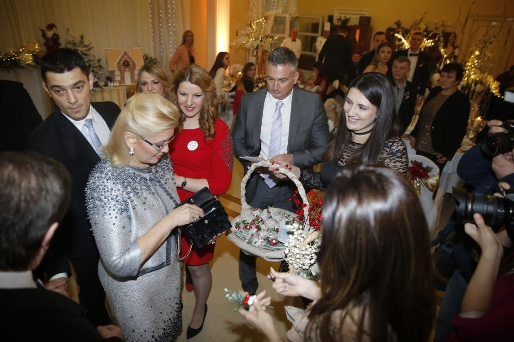 Evo koliko su Bogoljub i Milanka dali za ruzmarin (FOTO+VIDEO)