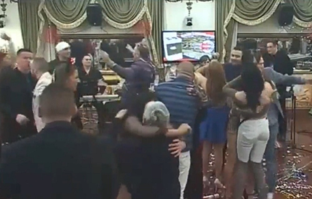 Ovako su "Parovi" dočekali 2017. (VIDEO)