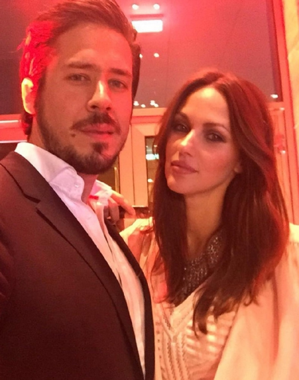 Nikola Rokvić i Bojana Barović obajvili prvu fotografiju sina SIMEONA, evo kako izgleda beba (FOTO)