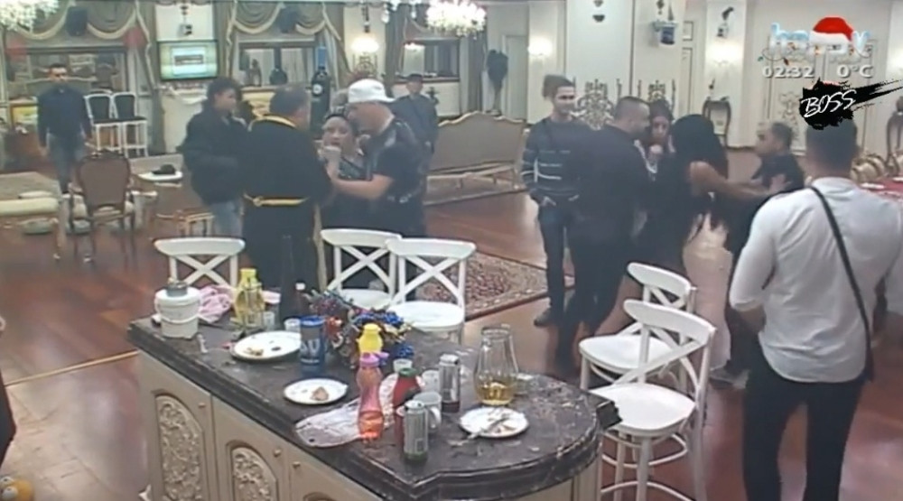 Opšta tuča u "Parovima"! (VIDEO)