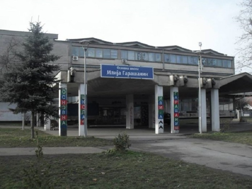 Obijena škola u Grockoj!