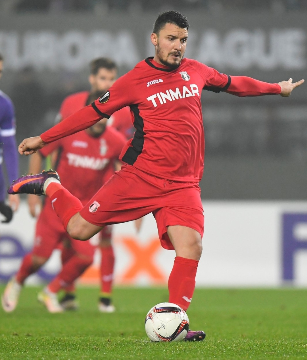 Rumunski reprezentativac stiže u Zvezdu?