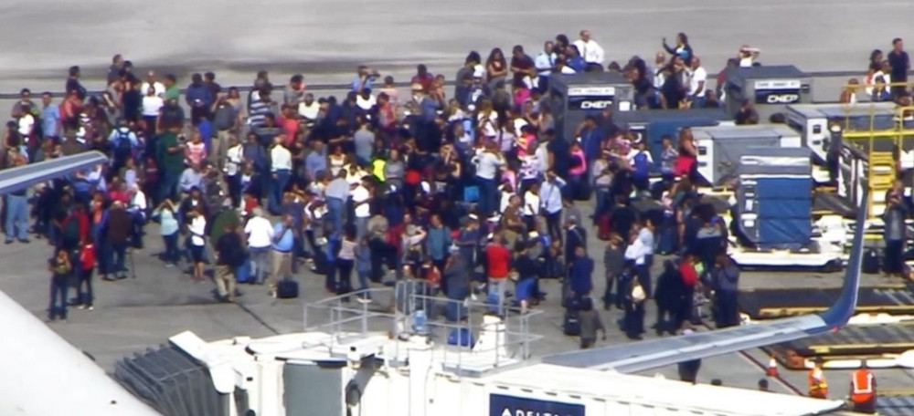 Pucnjava na aerodromu, petoro mrtvih!