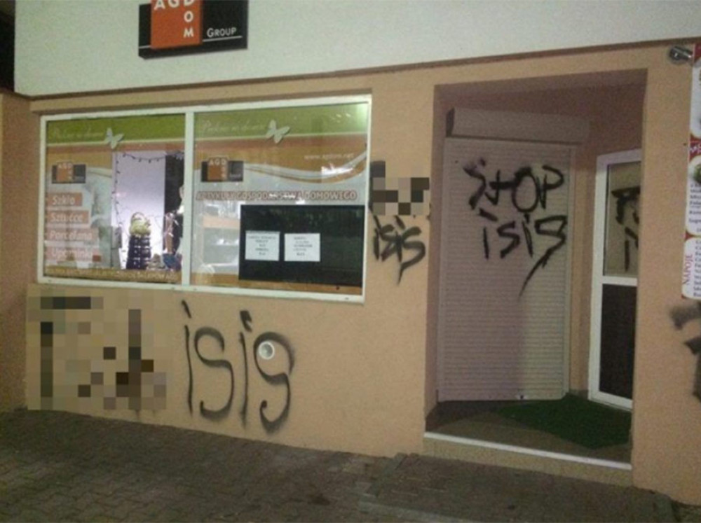 Kletvama i Molotovljevim koktelima napali ćevabdžinice!