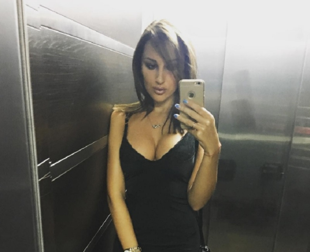 Ovako je seksi Aleksandra izgledala na početku karijere (FOTO)