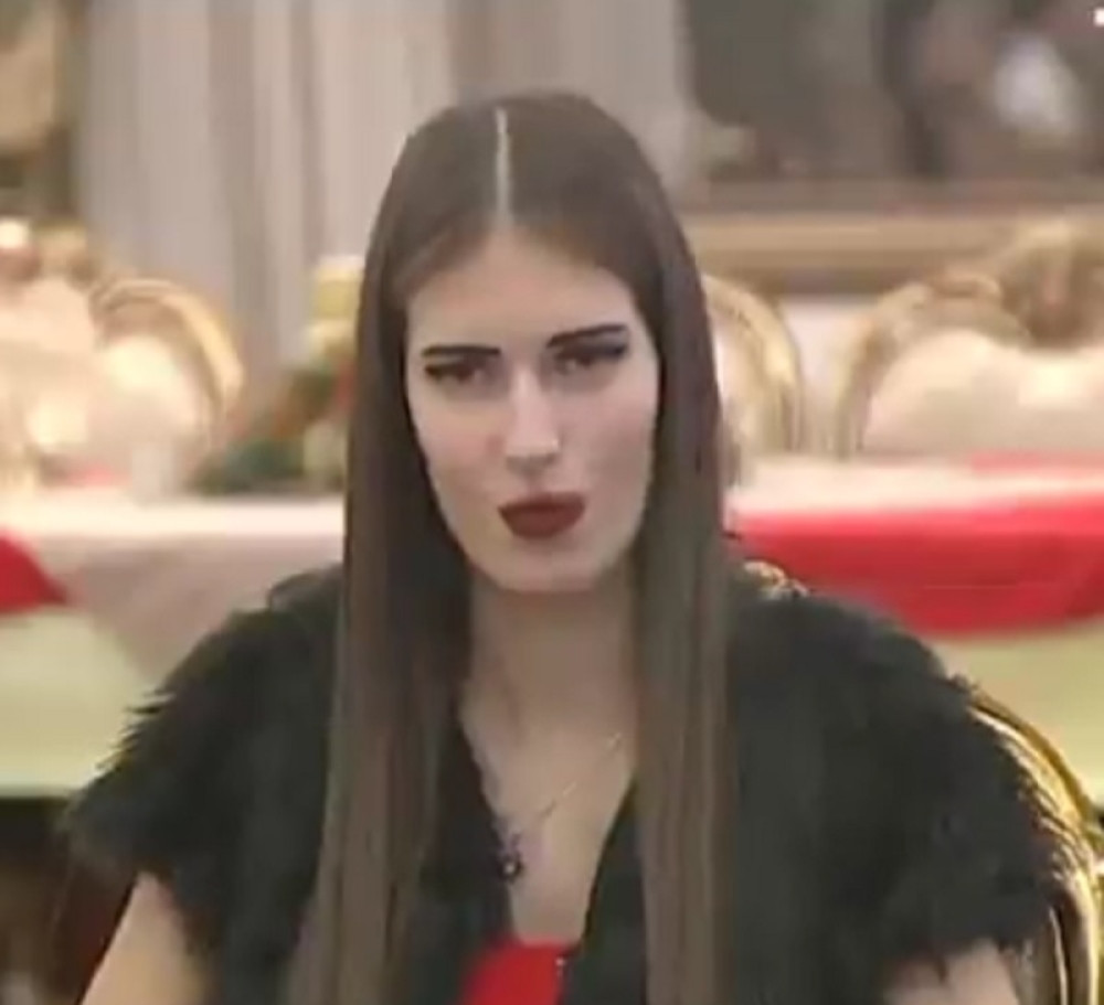 Meduza se opet propisno izblamirala (VIDEO)