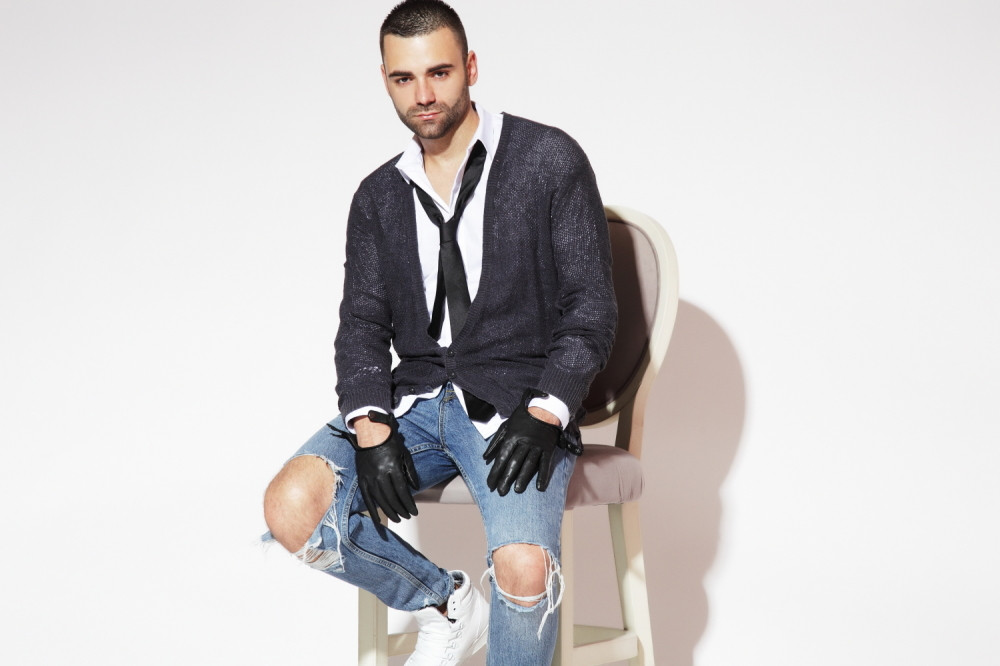 Beca šokirao publiku novim singlom!