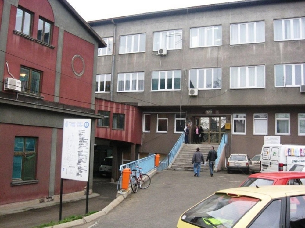 Borani i pacijenti u bolnici bez grejanja! (FOTO)