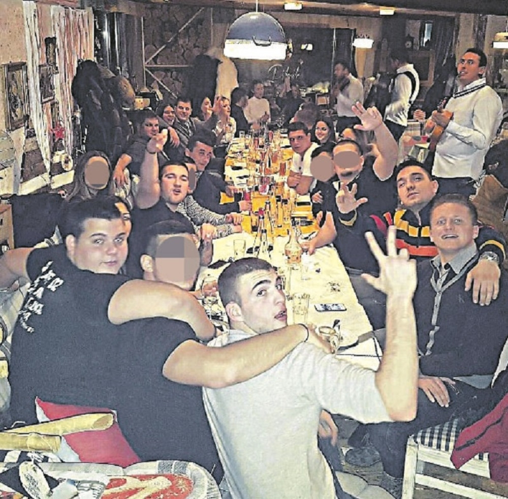 Deca poznatih okupirala Kop! (FOTO)