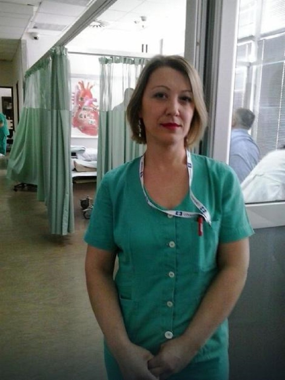 Spasla čoveka masažom srca u autobusu!