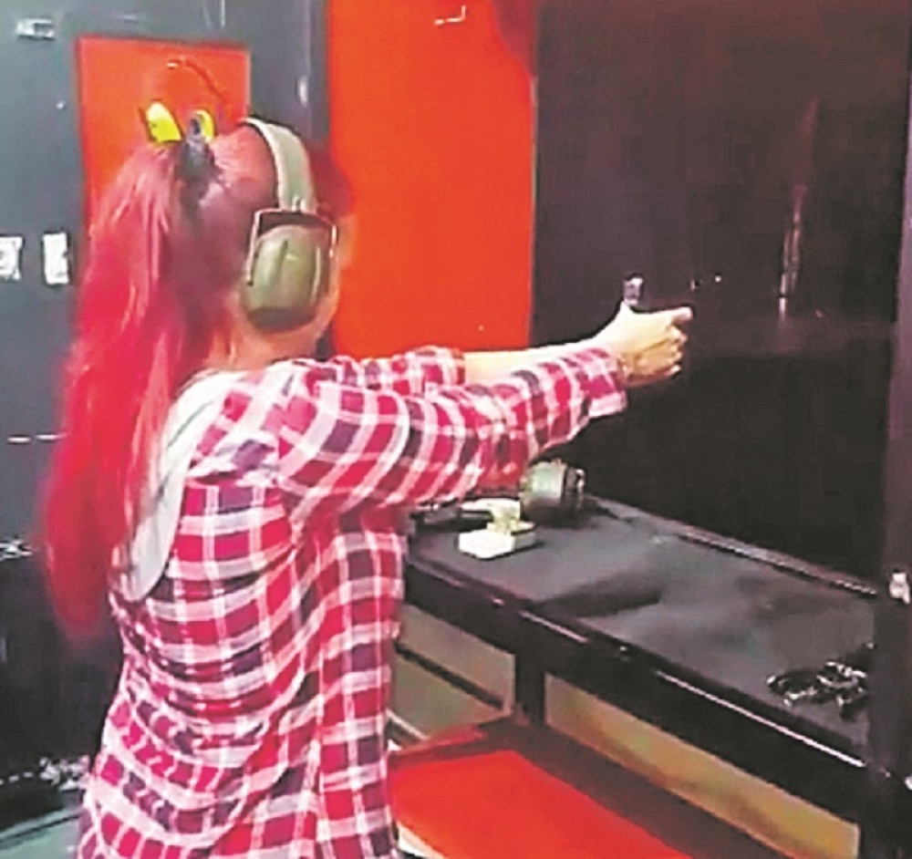 Sofija pucala pa doživela maler (VIDEO)