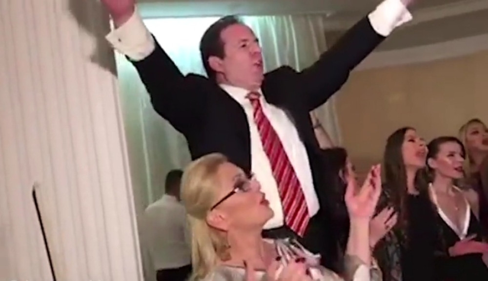 Bogoljub Karić se oglasio povodom rođenja unuka i rekao sve što mu je na duši (FOTO)