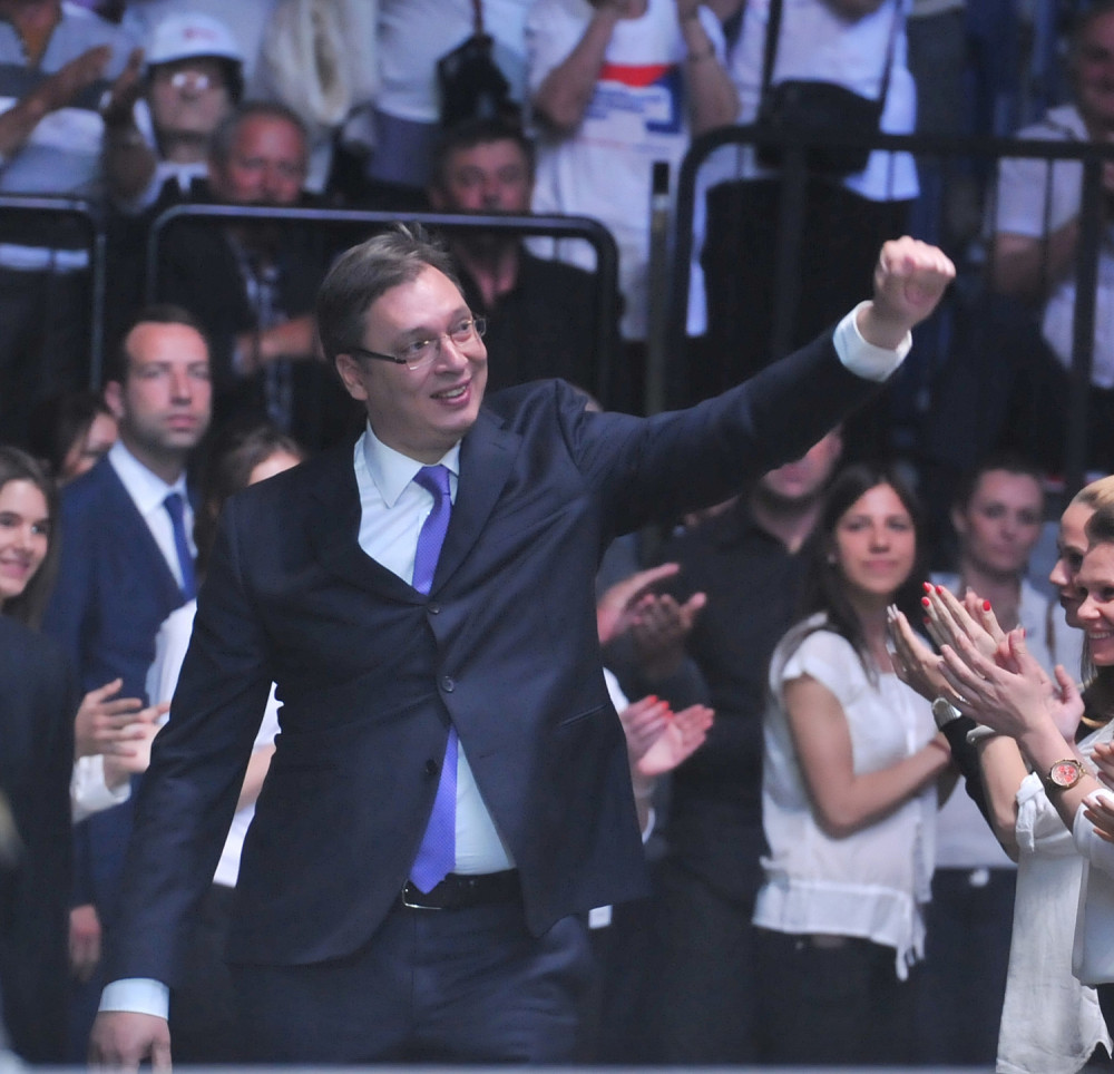 Samo Vučić siguran, svi ostali u magli!