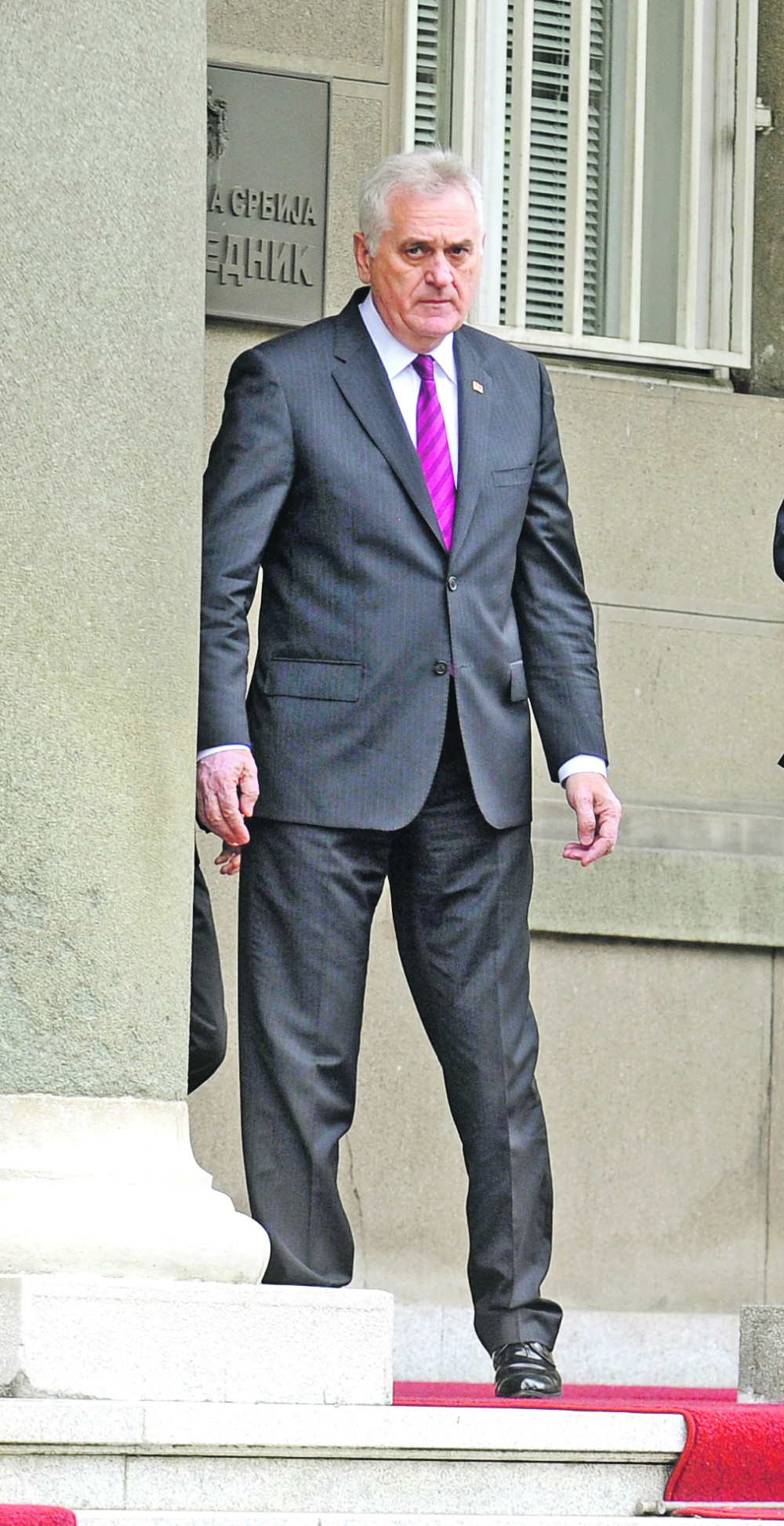 Lažni kandidati zgrću milione na račun sirotinje!