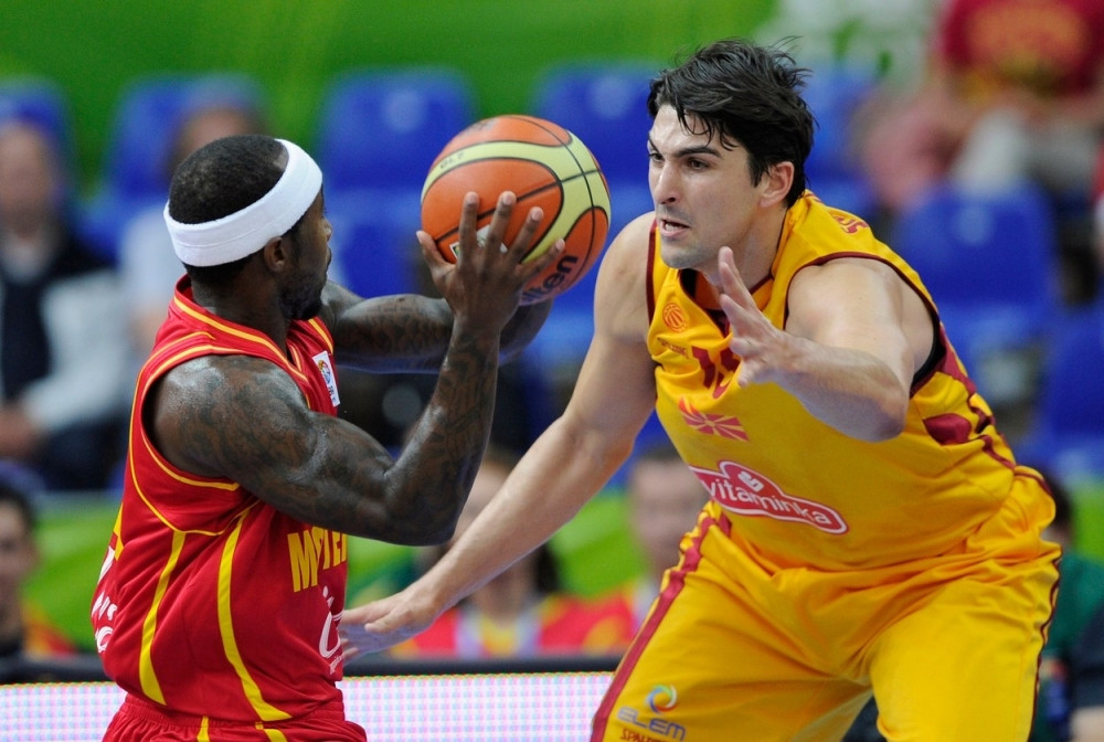 Partija karijere bivšeg igrača večitih rivala!