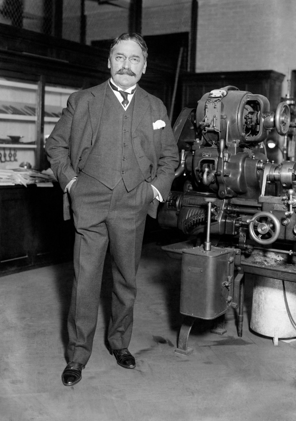 KVIZ PETKOM~Srbin koji je promenio svet