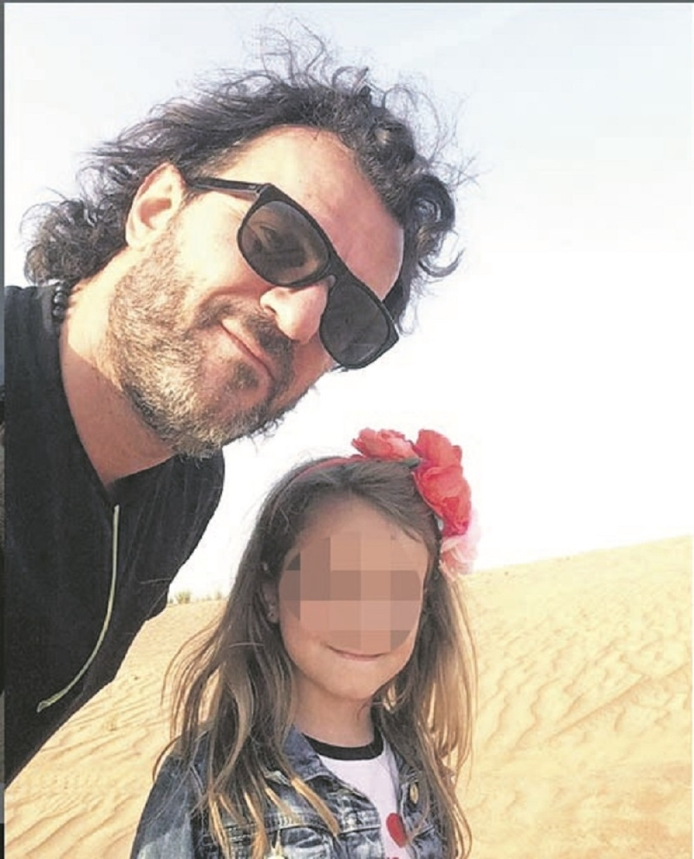 Lukas odveo ženu i ćerku u pustinju!