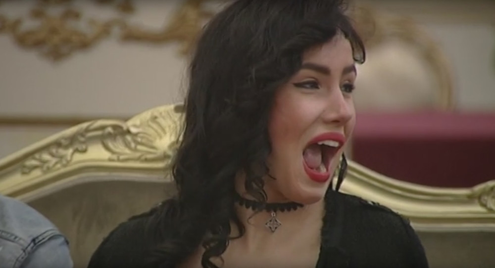 Aleksandra ciglom razbila glavu stricu?!