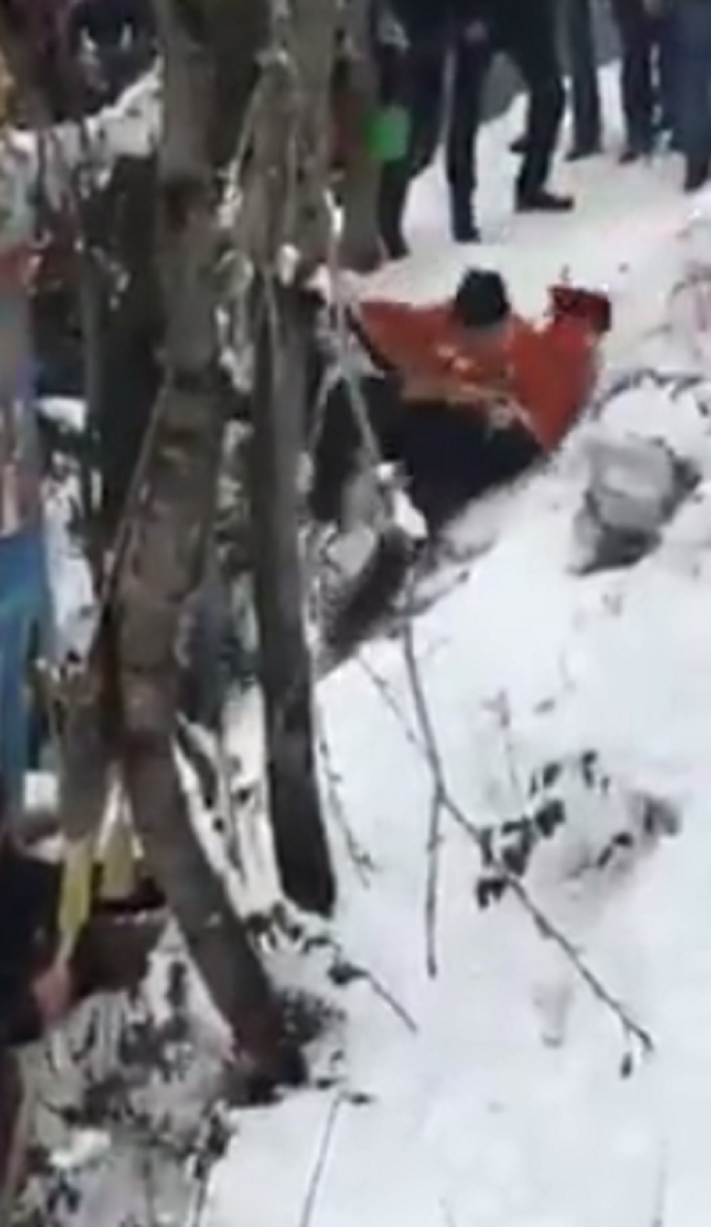 Umalo da vade popa iz reke umesto krsta! (VIDEO)