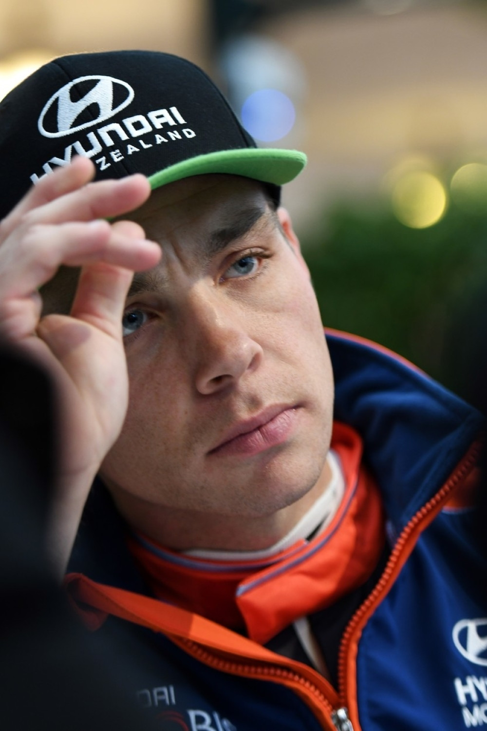 Automobilista ubio gledaoca (VIDEO)