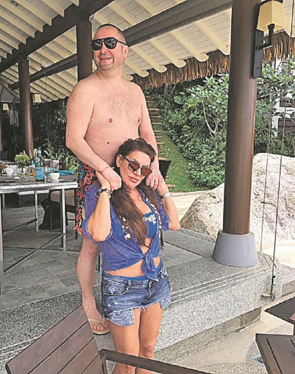 Đani odveo suprugu u Tajland