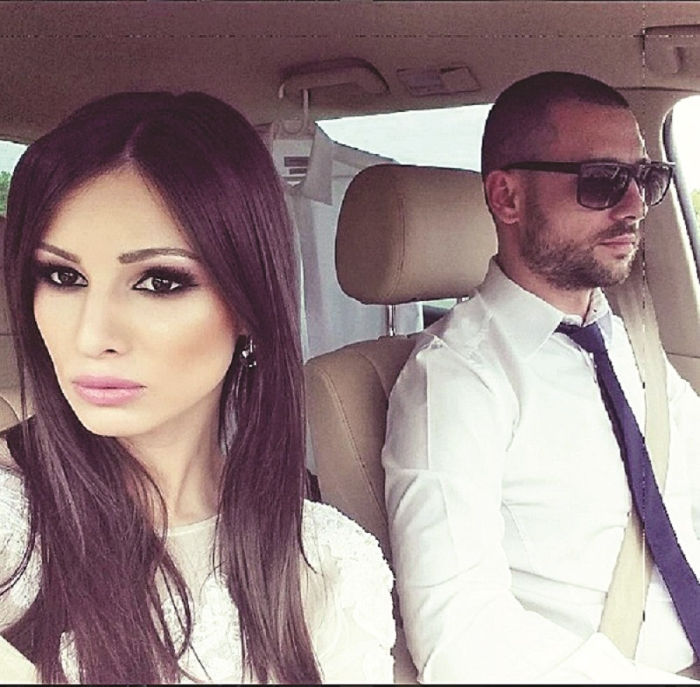 Da sam solo, učio bih starlete pevanju