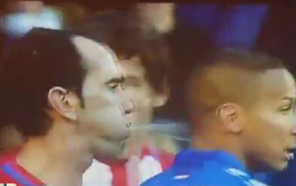 Igrači pljuvali jedan drugog (VIDEO)