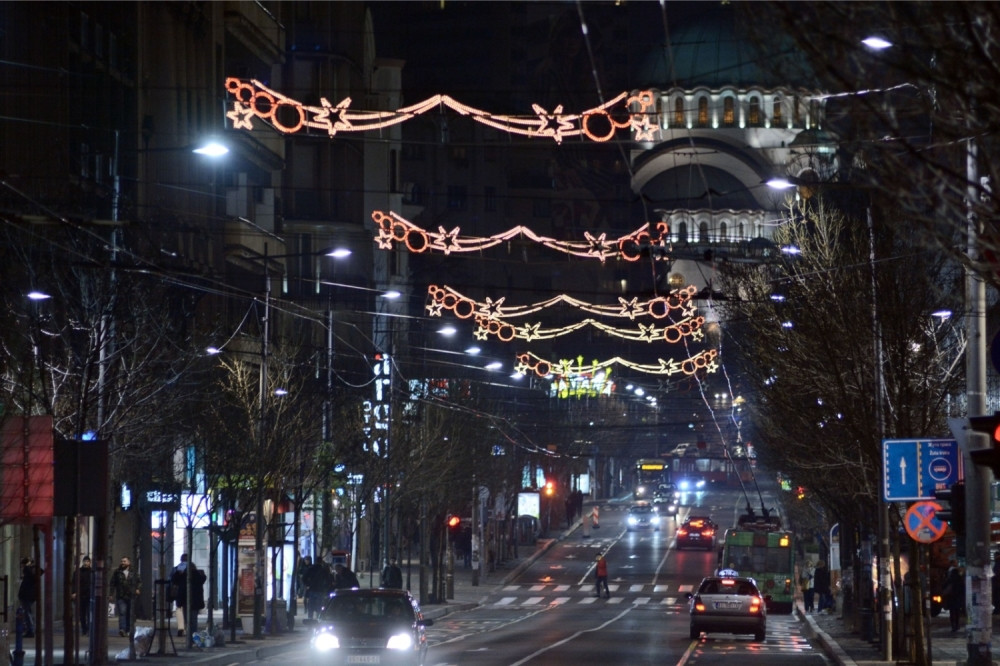 Vesić: Zbog miholjskog leta svecana rasveta 15. novembra