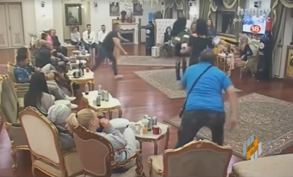 Krunićeva opet nasrnula na Miru! (VIDEO)