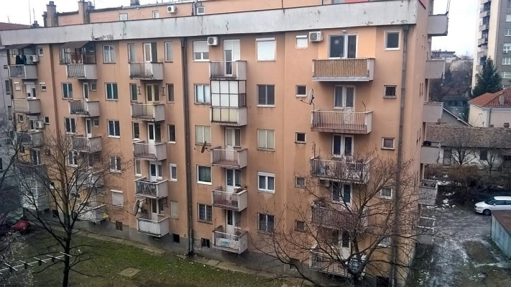 Tukao oca čekićem do smrti!