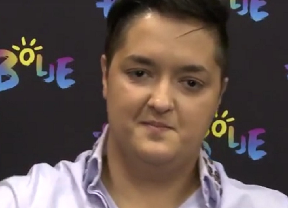 Evo s kim Marija Šerifović deli krevet! (FOTO)