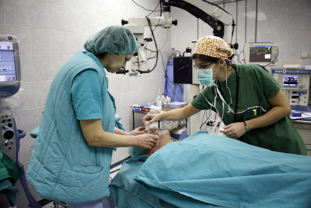 Kako strane agencije vrbuju srpske lekare i šta im sve nude, OSTAĆETE BEZ TEKSTA KAD VIDITE