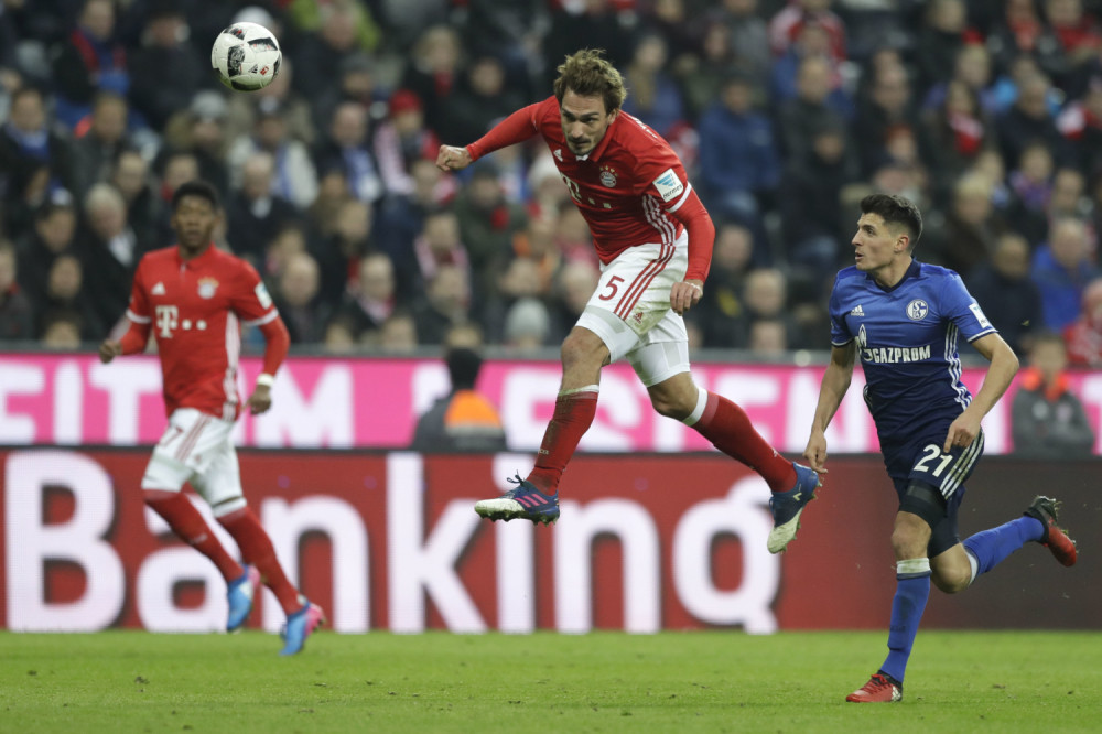 Kiks Bajerna, Hofenhajm ponovo gazi