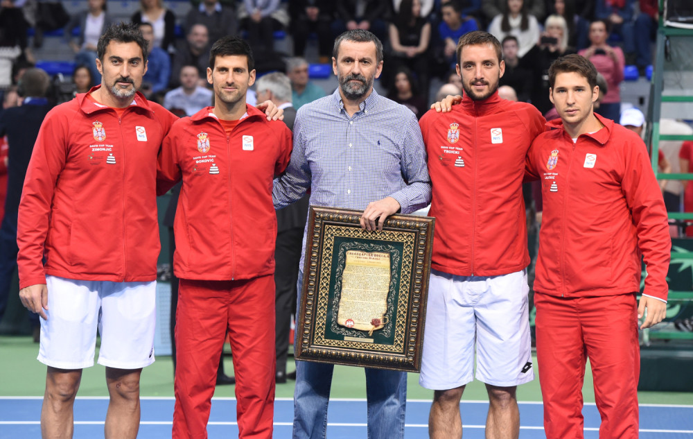 Obradoviću uručena Hilandarska povelja