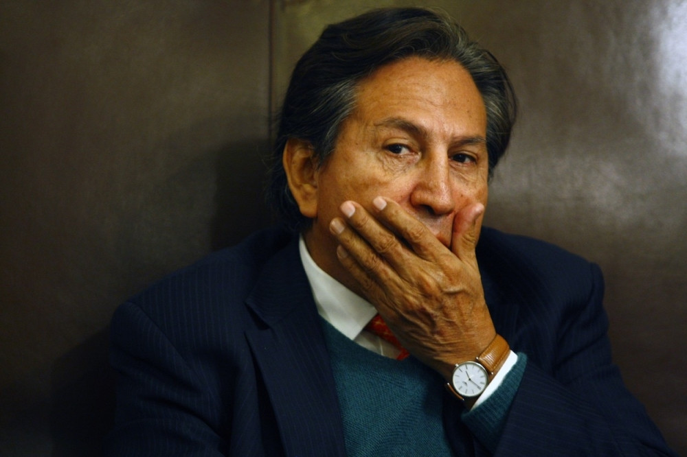 Policija pretresla kuću bivšeg predsednika