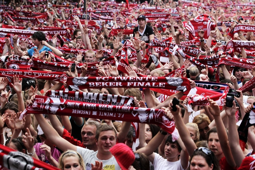 Tventeu kazna zbog parole "Kosovo je Srbija"?!