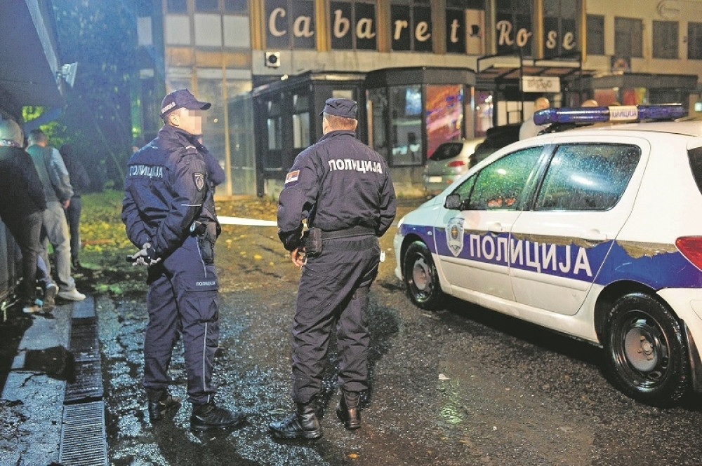 Britanske diplomate opljačkane i pretučene